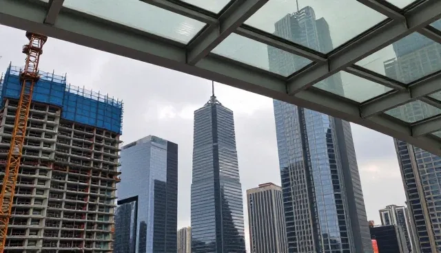 郑州seo优化公司如何提升网站流量,东莞个人网站制作需关注哪些要点